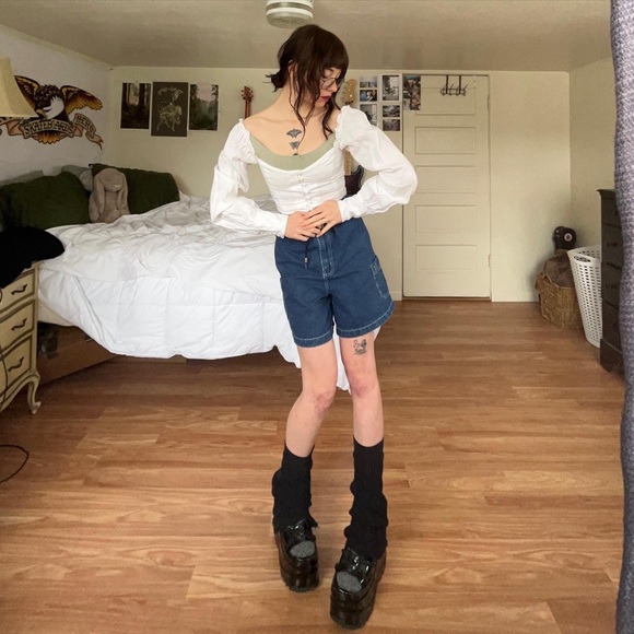 Reformation Hogan Linen Blouse - Picture 2 of 3